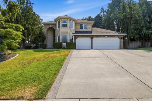 4109 S Ledbetter St, Kennewick, WA, 99337-2643 | Card Image