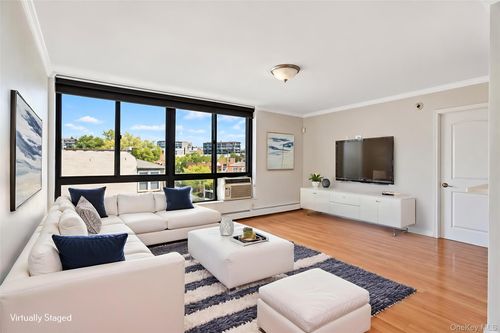 2h-9921 4th Avenue, New York, NY, 11209 | Card Image