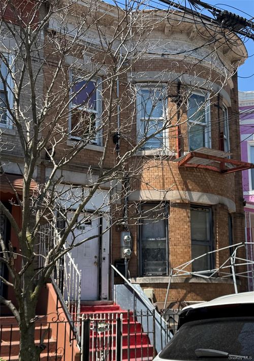 682 Georgia Ave, Brooklyn, NY, 11207-6710 | Card Image