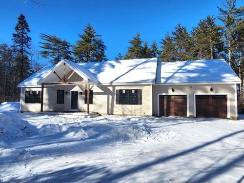 38 Christopher St, Fryeburg, ME, 04037-4363 | Card Image