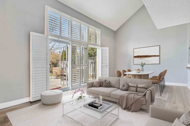 1950 Bowler Dr, House attached with 3 bedrooms, 2 bathrooms and 1 parking in Pickering ON | Image 4