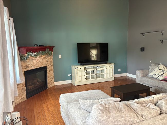 2109 Gray Hawk Dr, House other with 3 bedrooms, 2 bathrooms and 2 parking in Plainfield IL | Image 7