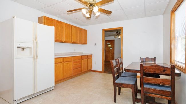 24410 N 1750 East Rd, House other with 2 bedrooms, 1 bathrooms and 4 parking in Hudson IL | Image 7