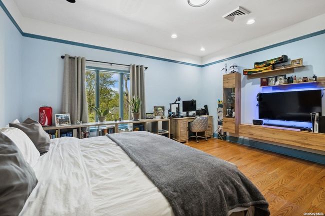 12 Woodfield Ln, House other with 8 bedrooms, 8 bathrooms and null parking in Glen Head NY | Image 19