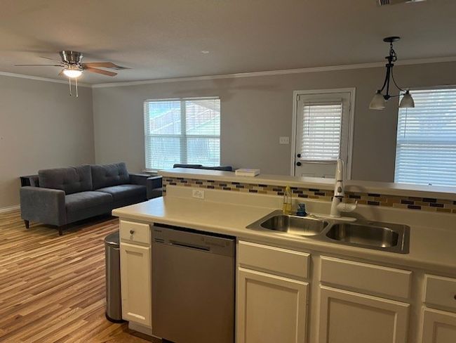 184 Dandelion Loop, House other with 3 bedrooms, 2 bathrooms and null parking in Kyle TX | Image 4