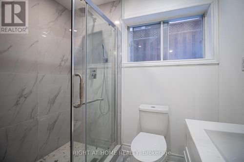 12 Josie Dr, Richmond Hill, ON, L4C7G1 | Card Image