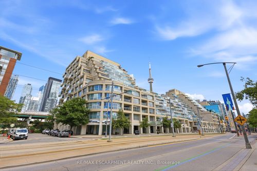 803e-460 Queens Quay W, Toronto, ON, M5V2Y4 | Card Image