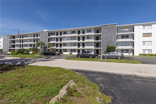 apt-313-4906 Victoria Dr, CAPE CORAL, FL, 33904-9532 | Card Image
