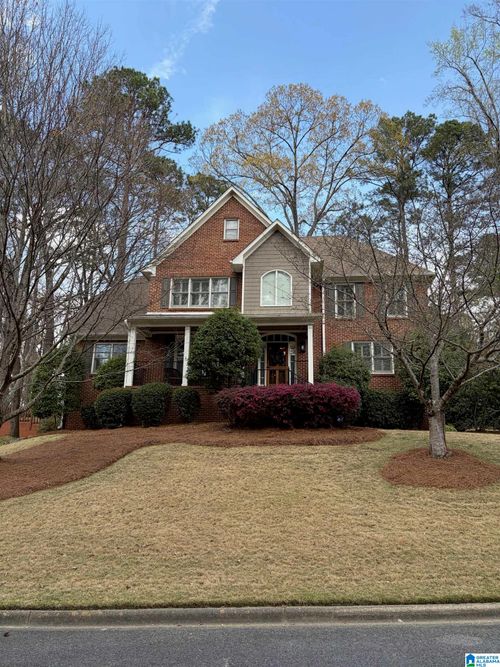 905 Tulip Poplar Ln, HOOVER, AL, 35244-1638 | Card Image