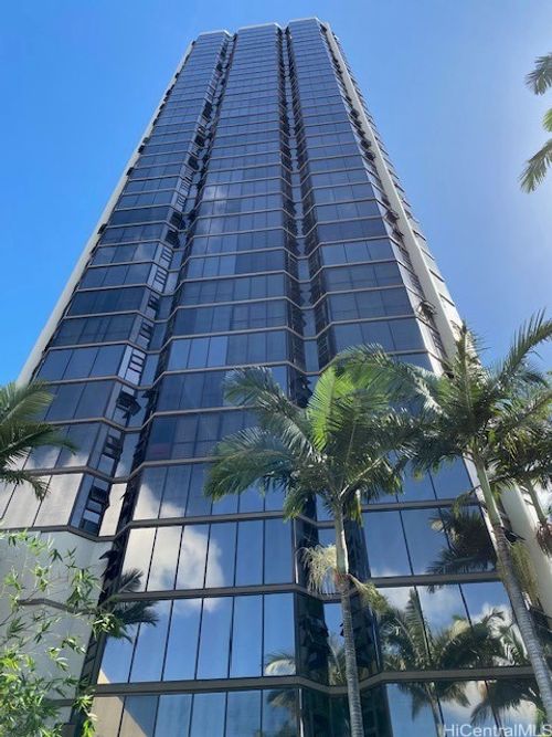phb2-930 Kaheka St, Honolulu, HI, 96814-2454 | Card Image
