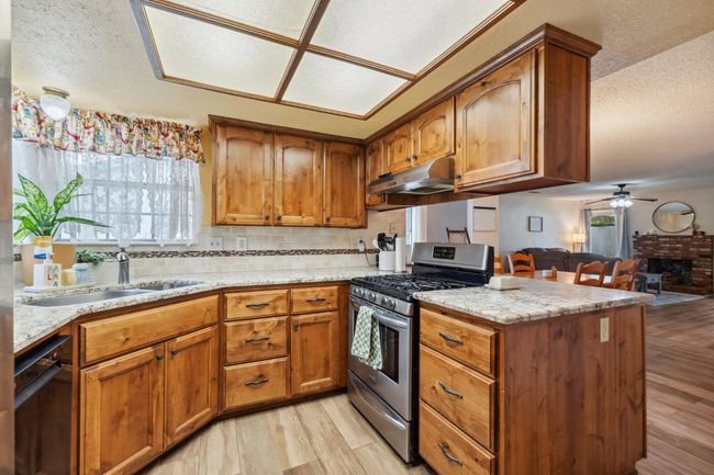 1045 Clover Ln, House other with 3 bedrooms, 0 bathrooms and null parking in Hanford CA | Image 11