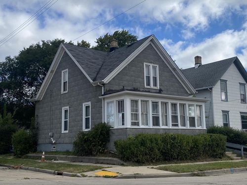 1024 Hagerer Street, RACINE, WI, 53402 | Card Image