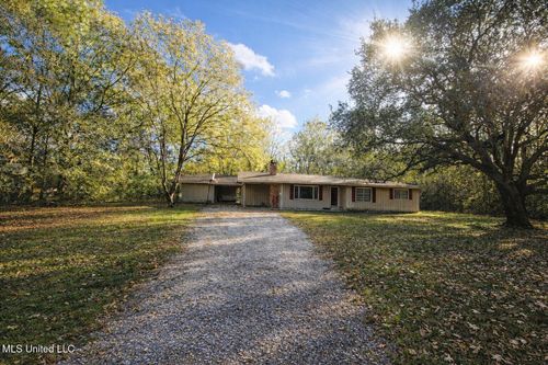 4620 Sutton Ave, Moss Point, MS, 39563-9567 | Card Image