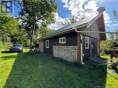 8275 Rte 105, Home with 0 bedrooms, 1 bathrooms and null parking in Riverbank Carleton Co NB | Image 2