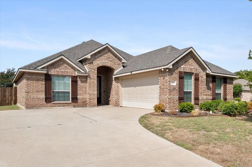 217 Cambridge St, Waxahachie, TX, 75165-5964 | Card Image