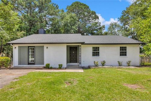 6541 Green Meadow Rd, Fayetteville, NC, 28304-5720 | Card Image