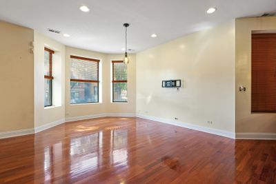 2N - 6615 S Woodlawn Avenue, Condo with 3 bedrooms, 2 bathrooms and 2 parking in Chicago IL | Image 3