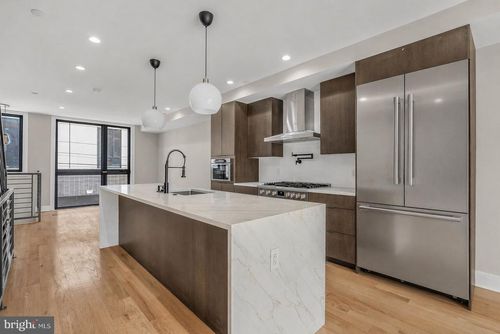 838 Cameron Street, PHILADELPHIA, PA, 19130 | Card Image