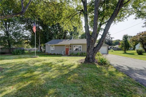 182 Iroquois St, Webster, NY, 14580-3565 | Card Image
