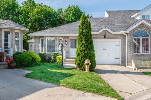 980 9th St E, Owen Sound, ON, N4K6Y5 | Card Image