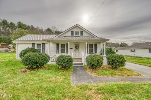 920 N Church St, Mountain City, TN, 37683-1110 | Card Image