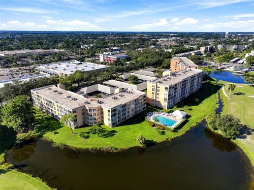 206-4530 Pinebrook Cir, BRADENTON, FL, 34209-8014 | Card Image