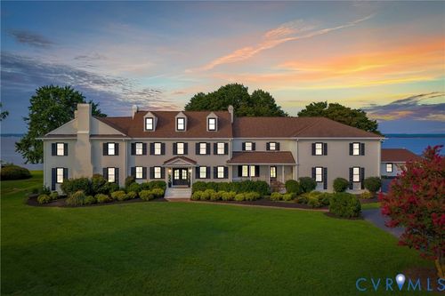 467 Daingerfield Rd, Tappahannock, VA, 22560-5205 | Card Image