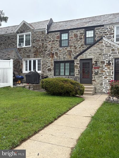 7305 Sherwood Rd, PHILADELPHIA, PA, 19151-2230 | Card Image