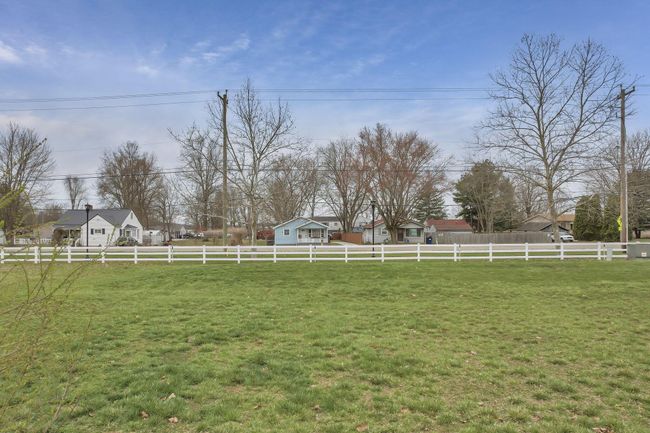 1134 Lake Forest Dr, House other with 4 bedrooms, 3 bathrooms and null parking in Hebron OH | Image 46