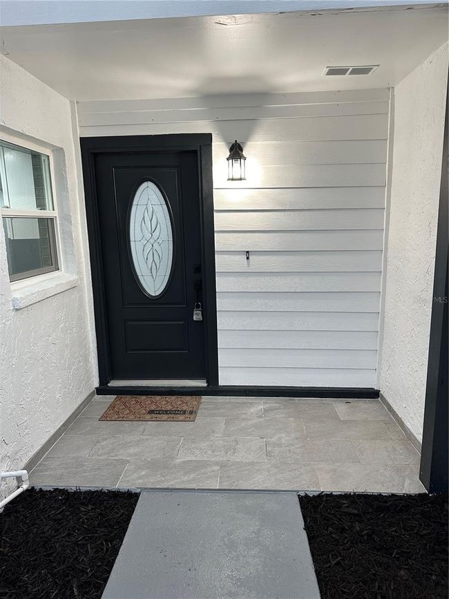 6930 Trout St, Townhouse with 3 bedrooms, 3 bathrooms and null parking in TAMPA FL | Image 4