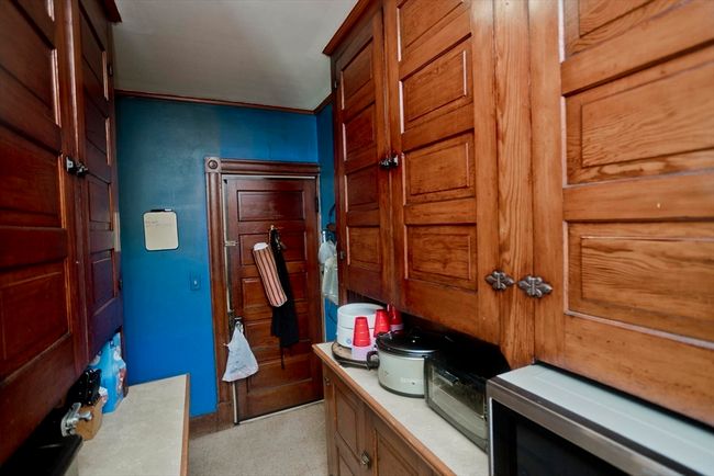 2032 - 2030 Maple St, Home with 6 bedrooms, 4 bathrooms and 6 parking in Three Rivers MA | Image 17