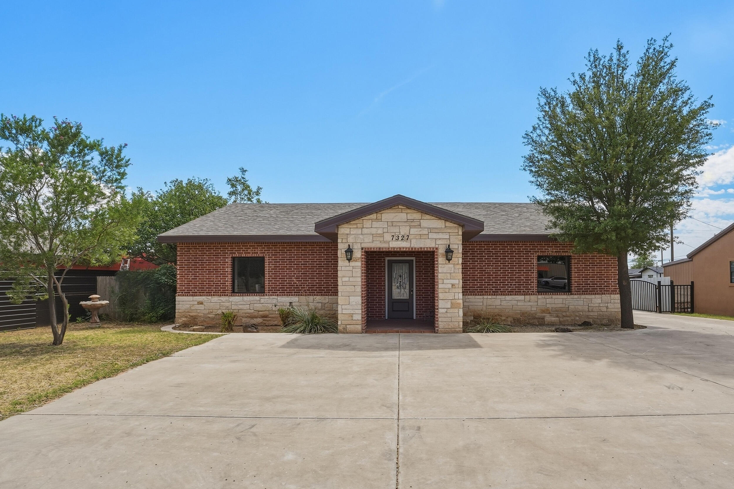 7327 19Th St, Lubbock, TX 79407