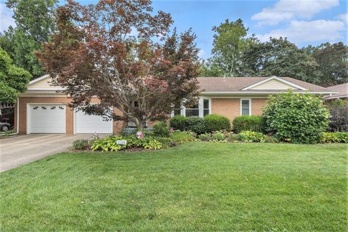 1125 Van Dusen Dr, Ann Arbor, MI, 48103-5329 | Card Image
