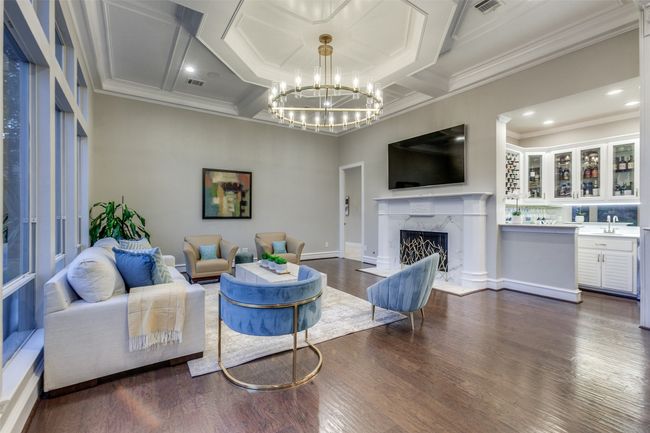 It's easy entertaining at the walk-in wet bar with a Scotsman icemaker and recently replaced Lynx beverage fridge. | Image 13