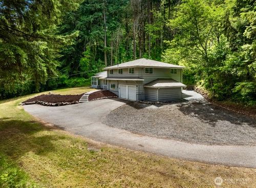 1806 39th Ave Se, Puyallup, WA, 98374-2213 | Card Image