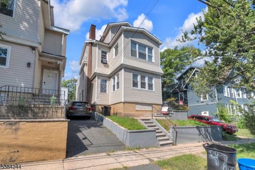47 Parkview Ter, Newark, NJ, 07112-2009 | Card Image