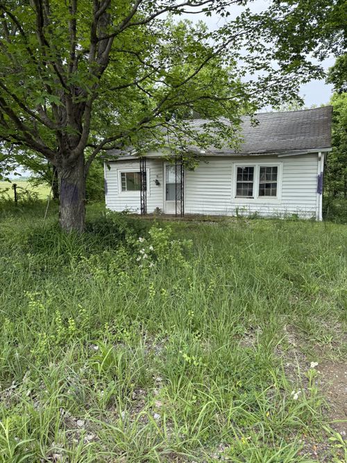 8612 Highway 25 E, Cross Plains, TN, 37049-4870 | Card Image