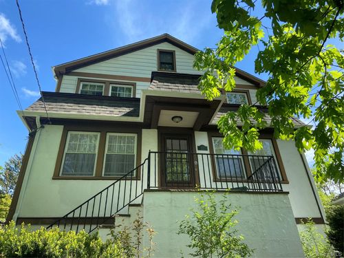a-27 Grand Blvd, Scarsdale, NY, 10583-5218 | Card Image