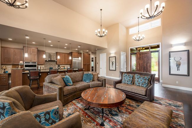 32-web-or-mls-6-27-25 61345 Tam McArthur | Image 9