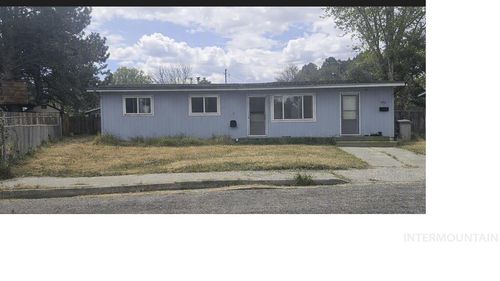 413 N 4th W, Mountain Home, ID, 83647-2555 | Card Image