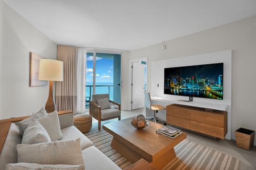 2214-505 N Fort Lauderdale Beach Blvd, Fort Lauderdale, FL, 33304-4109 | Card Image