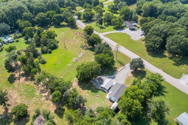 315 Woodland Dr, House other with 2 bedrooms, 1 bathrooms and 6 parking in Shelbyville TN | Image 9