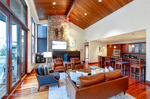 a302-1325 Westhaven Dr, Vail, CO, 81657-5215 | Card Image