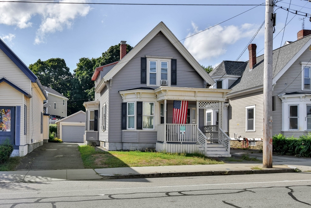 Westford St, Lowell, MA 01851