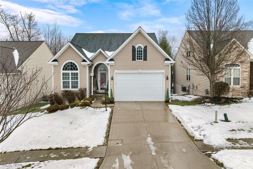 9902 Creekside Way, Streetsboro, OH, 44241-6518 | Card Image