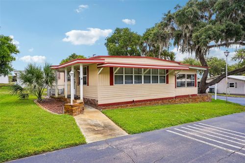 29 Harbor Oaks Dr, FRUITLAND PARK, FL, 34731-6429 | Card Image