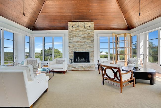 2 Squibnocket Rd, House other with 6 bedrooms, 6 bathrooms and 6 parking in Chilmark MA | Image 22