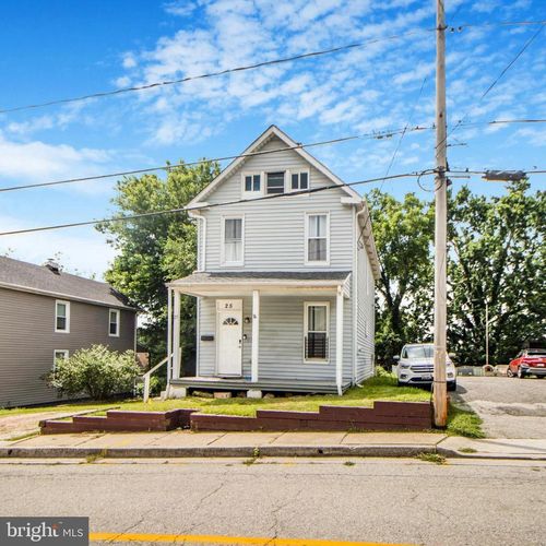 25 3rd Ave, HALETHORPE, MD, 21227-3127 | Card Image