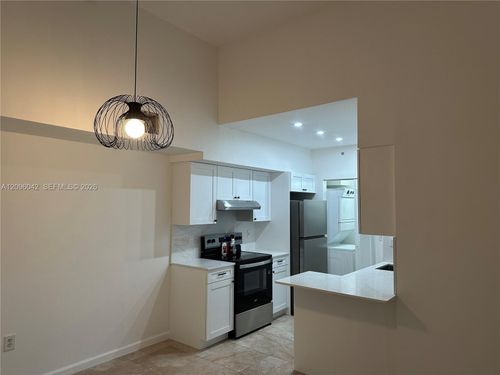 302-3241 Sabal Palm Mnr, Hollywood, FL, 33024-2279 | Card Image