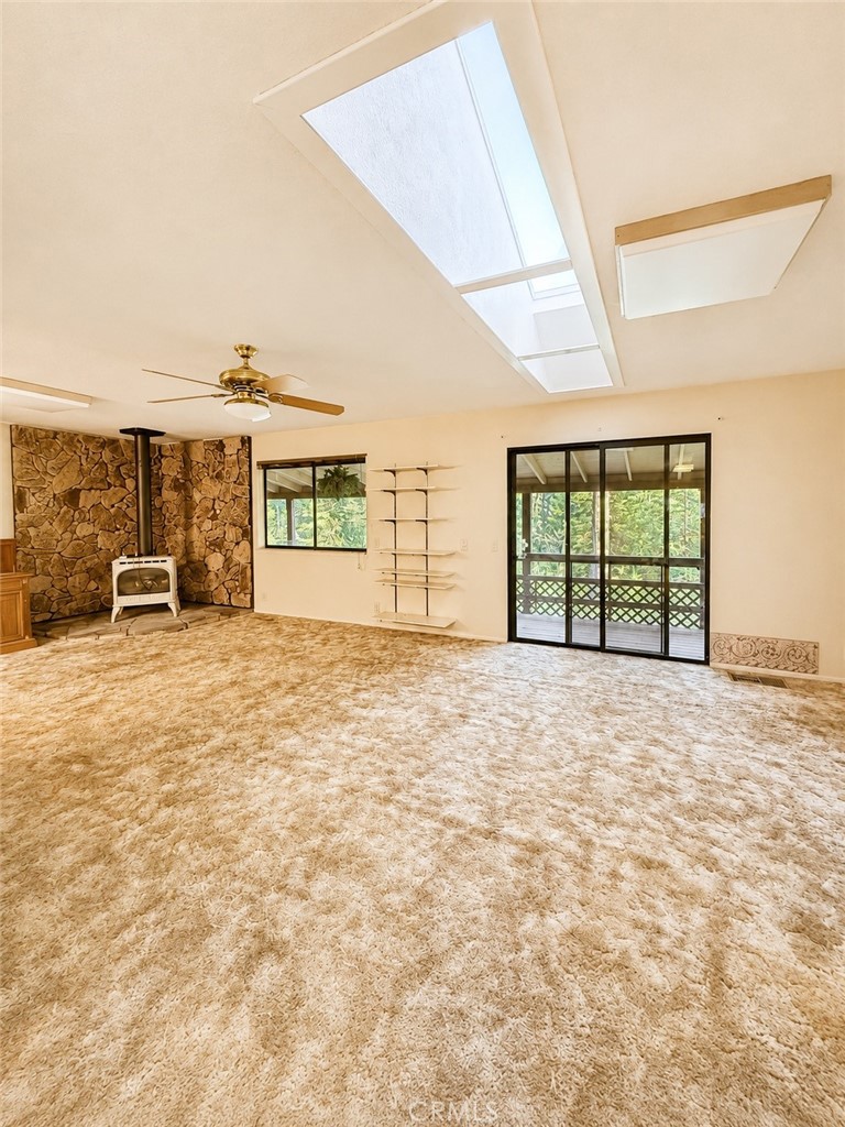 Residential in Forest Ranch 4